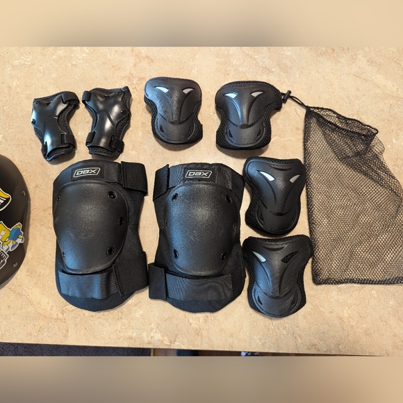 Kids Guards Protective Gear Set - Picture 16 of 16